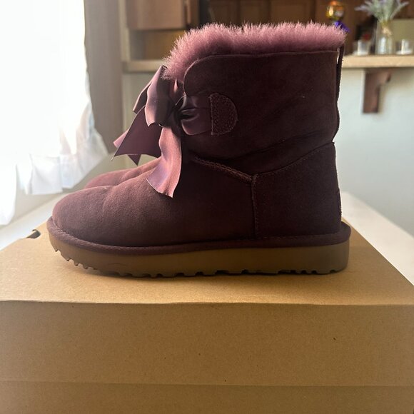 Gita Bow Mini Purple Booties - Picture 7 of 7